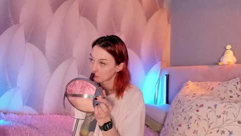 Snapshot of _ccrystaa_ chatting on February 24, 5:00 am Christina Chris online show from February 24, 5:00 am