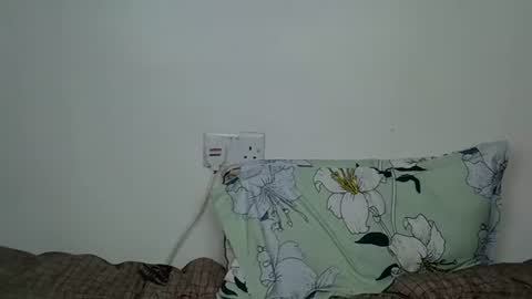 _chacha482688 online show from February 5, 9:50 pm