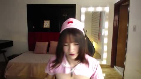 Snapshot of _charlotte_collins_ chatting on September 25, 4:21 pm _charlotte_collins_ online show from September 25, 4:21 pm