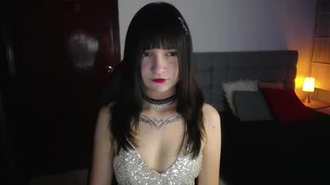 Snapshot of _charlotte_collins_ chatting on November 13, 3:00 pm _charlotte_collins_ online show from November 13, 3:00 pm