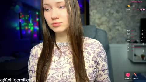 Snapshot of _chloe_miller_ chatting on January 4, 2:35 pm _chloe_miller_ online show from January 4, 2:35 pm