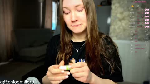 Snapshot of _chloe_miller_ chatting on January 21, 8:08 am _chloe_miller_ online show from January 21, 8:08 am