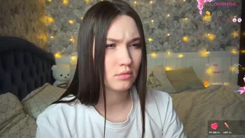 Snapshot of _chloe_miller_ chatting on February 28, 8:28 pm _chloe_miller_ online show from February 28, 8:28 pm