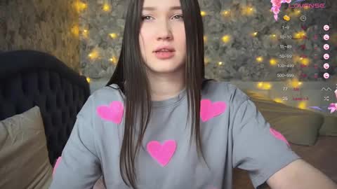 Snapshot of _chloe_miller_ chatting on March 4, 8:27 pm _chloe_miller_ online show from March 4, 8:27 pm