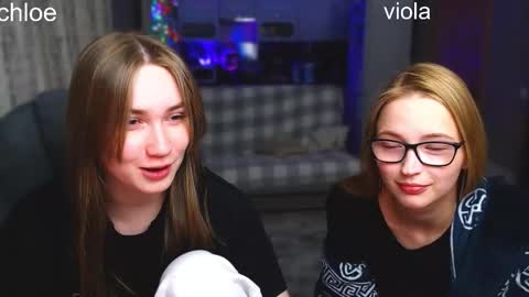 Snapshot of _chloe_miller_ chatting on September 30, 6:35 pm _chloe_miller_ online show from September 30, 6:35 pm