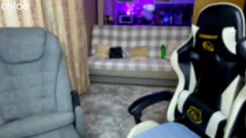 Snapshot of _chloe_miller_ chatting on October 3, 6:49 pm _chloe_miller_ online show from October 3, 6:49 pm