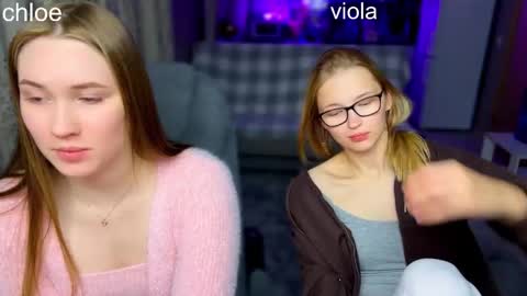 Snapshot of _chloe_miller_ chatting on October 6, 7:44 pm _chloe_miller_ online show from October 6, 7:44 pm