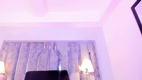 _ciara_benet_ online show from December 4, 12:03 pm