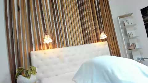 Snapshot of _cinnamon_star chatting on July 23, 12:47 pm _cinnamon_star online show from July 23, 12:47 pm
