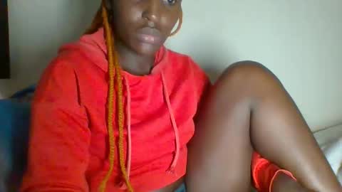 clara online show from January 13, 1:39 pm