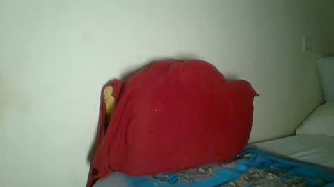 clara online show from January 31, 10:10 am