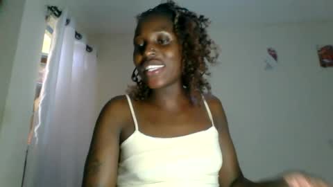clara online show from June 21, 11:57 am
