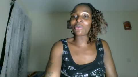 clara online show from July 5, 7:21 pm