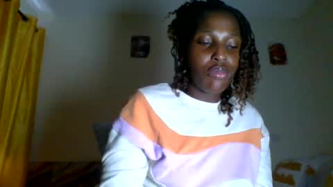 clara online show from July 7, 7:23 am
