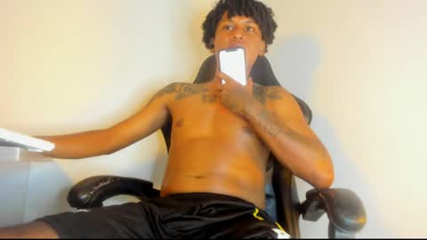 _cockpromise_ online show from April 13, 9:53 pm