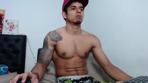  crissgex  online show from February 25, 2:21 am