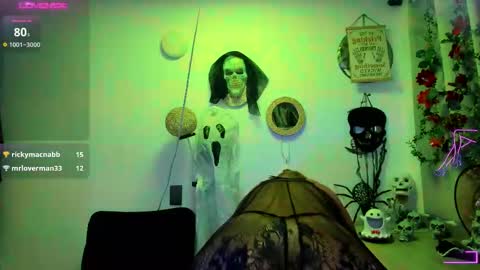  cristal ayala online show from October 22, 12:11 am