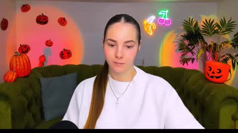 Erika online show from November 8, 6:24 am