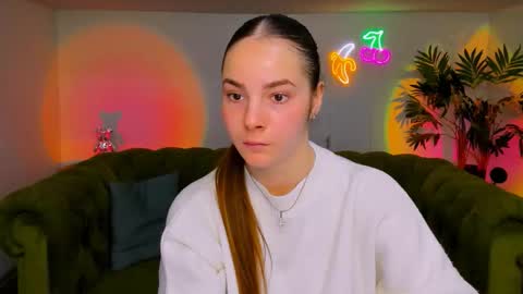 Erika online show from November 15, 6:11 am