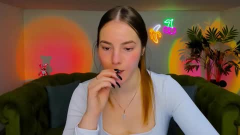 Erika online show from November 20, 7:08 am