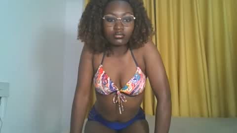 Snapshot of _cutestephanie chatting on September 12, 2:00 am STEPH online show from September 12, 2:00 am