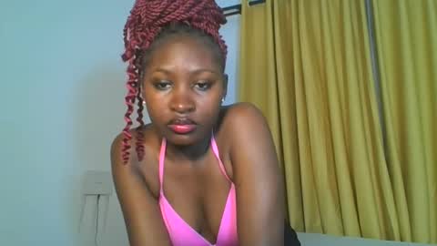 Snapshot of _cutestephanie chatting on November 20, 1:39 am STEPH online show from November 20, 1:39 am