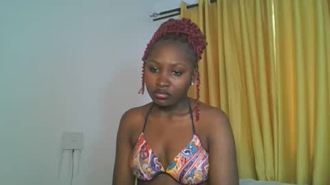 Snapshot of _cutestephanie chatting on November 23, 11:43 am STEPH online show from November 23, 11:43 am