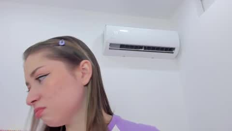 Snapshot of _dannarose_ chatting on September 24, 11:13 am Danna Rose online show from September 24, 11:13 am