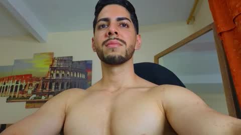 Snapshot of _davidwolf chatting on February 2, 10:41 pm David online show from February 2, 10:41 pm