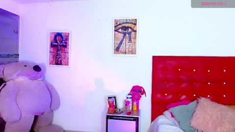 nicol online show from April 14, 11:11 pm