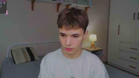 _dream_boys_ online show from March 16, 6:50 am