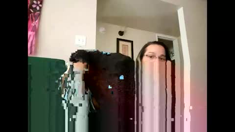 Snapshot of _drew__ chatting on March 5, 9:59 pm _drew__ online show from March 5, 9:59 pm