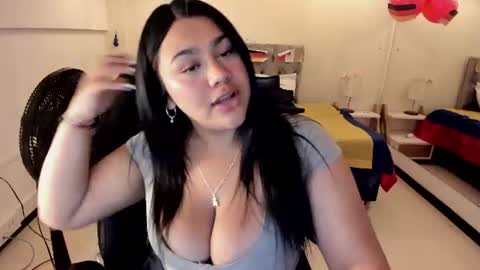 Snapshot of _dulcinea_1 chatting on June 24, 3:16 am Dulcinea online show from June 24, 3:16 am