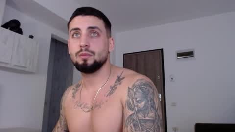 Dylan online show from December 11, 8:26 am