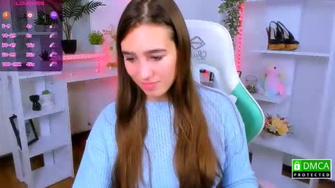 Lizzy  online show from November 14, 10:51 pm