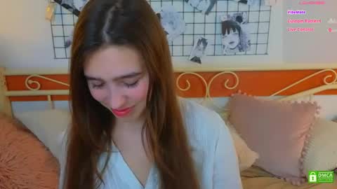Snapshot of _eliizabeth__ chatting on April 30, 10:36 pm Lizzy online show from April 30, 10:36 pm