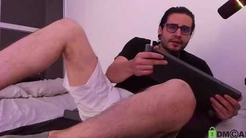Snapshot of _elon_coxx_ chatting on October 11, 11:14 pm  -         online show from October 11, 11:14 pm