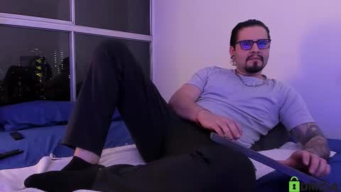  -         online show from March 27, 12:49 am