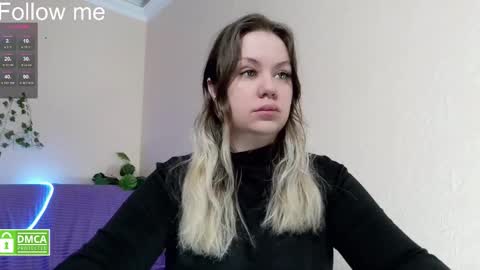 chloue and Gretta online show from March 2, 7:32 pm