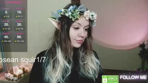 Snapshot of _elven_dreams__ chatting on June 4, 2:17 am chloue and Gretta online show from June 4, 2:17 am