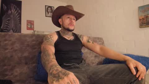 Emilio online show from November 21, 9:19 am