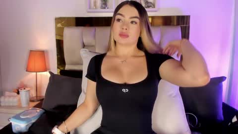 Isabella online show from March 25, 12:11 pm