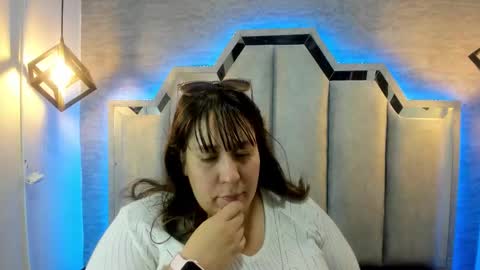 Emily  online show from October 10, 11:31 am