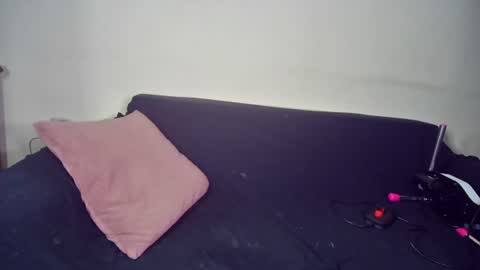 Emma Sugar online show from June 24, 5:23 pm