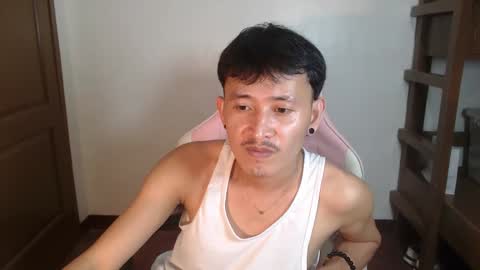 Snapshot of _everydaycum chatting on May 8, 2:00 pm morg online show from May 8, 2:00 pm