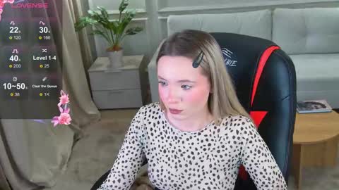 Florence online show from December 2, 6:09 am