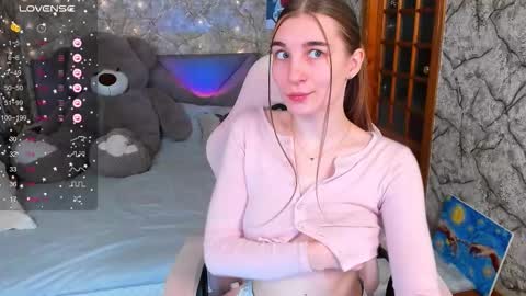 Snapshot of _flowersweet_ chatting on December 17, 1:50 pm Kate online show from December 17, 1:50 pm