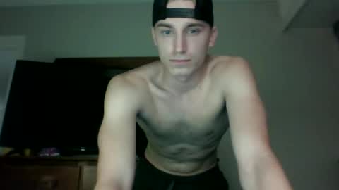 _frosty_69 online show from April 24, 7:49 pm