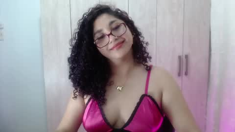 Gia Independent model online show from October 30, 11:49 pm