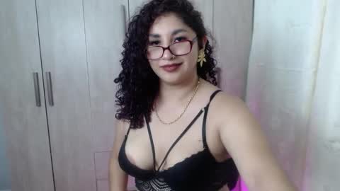 Gia Independent model online show from November 14, 12:31 am